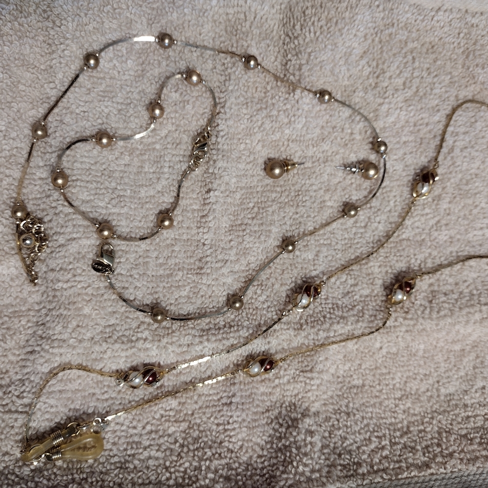Jewelry, Matching Necklace Bracelet and Earrings, Addtl Necklace w Red Accents